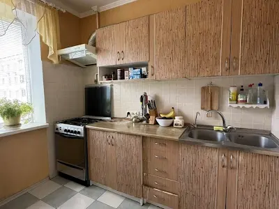 квартира за адресою Озерна вул., 14