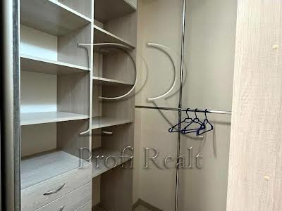 квартира за адресою Регенераторна вул., 4 к8