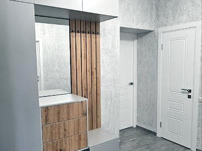 квартира по адресу Радісна, 2