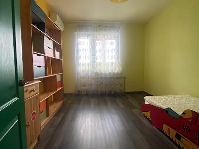 квартира за адресою Єлизавети Чавдар вул., 14