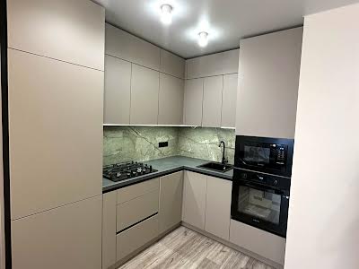 квартира за адресою Зелена вул., 204д