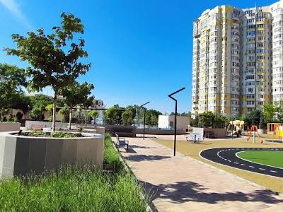 квартира за адресою Краснова вул., 3