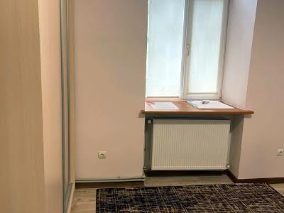 квартира за адресою Михайла Туган-Барановського вул., 32