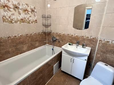 квартира за адресою Райдужний масив вул., 22