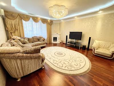 квартира по адресу Проспект Героев Сталинграда, 6