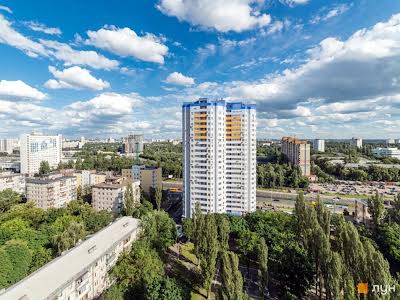 квартира по адресу Любомира Гузара просп. (Комарова), 26