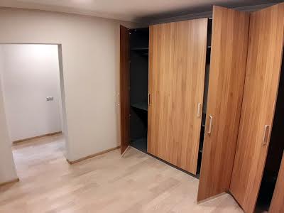 квартира по адресу Академика Глушкова просп., 9є