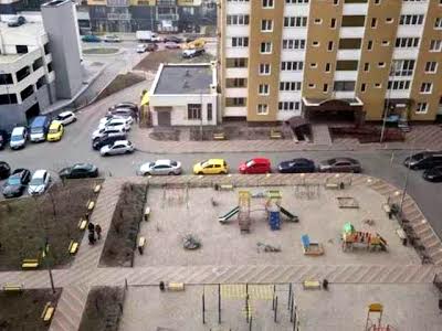 квартира за адресою Сергія Данченка вул., 1