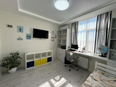 квартира за адресою Сім'ї Кульженків вул. (Петра Дегтяренка), 31-А