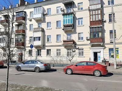квартира за адресою Алматинська вул. (Алма-Атинська), 111