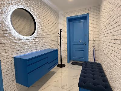 квартира за адресою Виставкова, 18