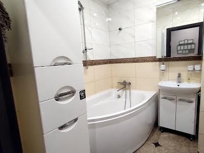 квартира по адресу Соборності, 10