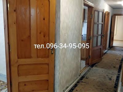 квартира по адресу Харківська вул. р-н Варуса, 63