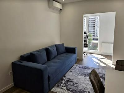 квартира за адресою Михайла Максимовича вул. (Онуфрія Трутенка), 28Е