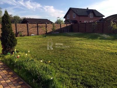 будинок за адресою Соснова вул.
