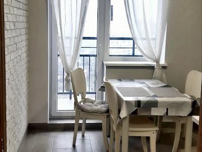 квартира за адресою Михайлівська вул., 8