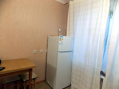 комната по адресу Озёрная ул., 28
