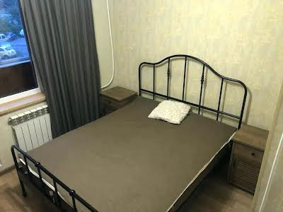 квартира за адресою Григоренка Петра просп., 21