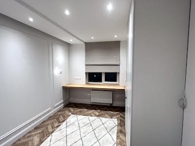 квартира за адресою Регенераторна вул., 4 к. 11