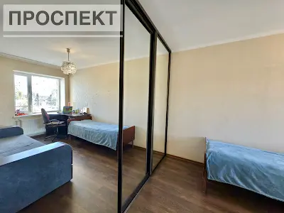 квартира за адресою Металургів вул., 30