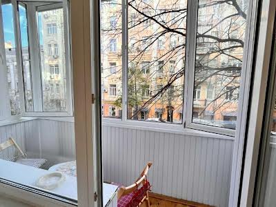 квартира по адресу Малая Житомирская ул., 10