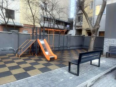 квартира за адресою Ольги Кисілевської вул., 31