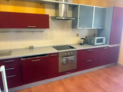 квартира за адресою Анни Ахматової вул., 35