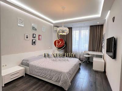 квартира за адресою Дмитрівська вул., 75