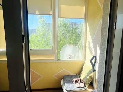 квартира за адресою Івана Величковського вул., 42