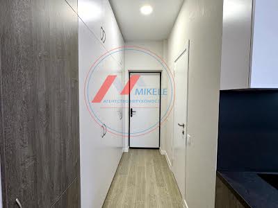 квартира за адресою Залізнична вул., 32