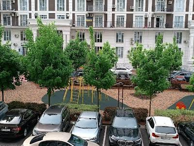квартира за адресою Михайла Максимовича вул. (Онуфрія Трутенка), 24-Б