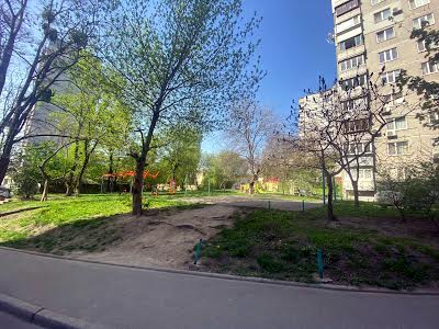 квартира за адресою Деміївська вул., 45-А