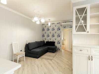 квартира по адресу Анны Ахматовой ул., 22