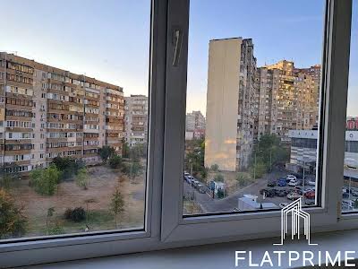 квартира за адресою Драгоманова вул., 25