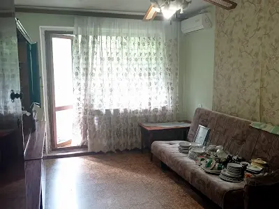 квартира за адресою Олексія Вадатурського вул. (Маршала Малиновського), 65