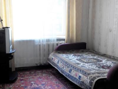 кімната за адресою Українська вул., 37