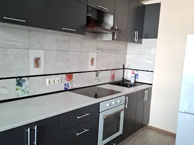 квартира за адресою Причальна вул., 14