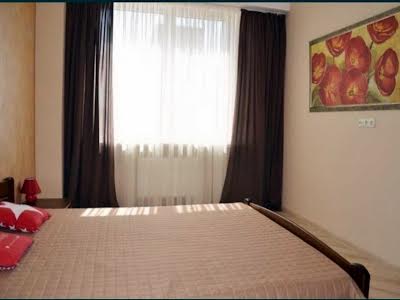 квартира за адресою Незалежності вул., 8г