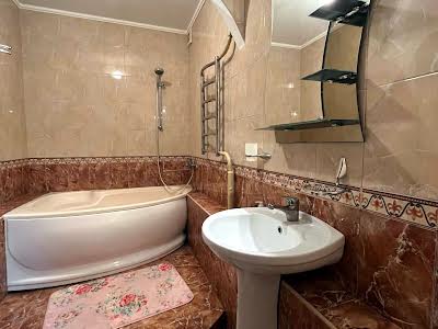 квартира по адресу Красносельского ул., 75