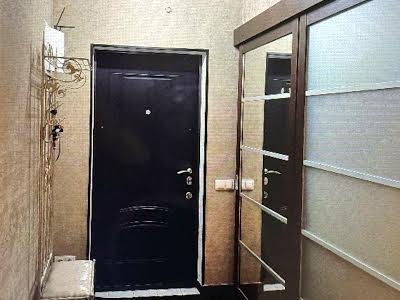 квартира по адресу Средняя ул., 24