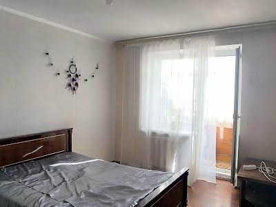 квартира за адресою Джерельна вул., 40