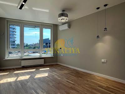 квартира за адресою Голосіївський просп. (40-річчя Жовтня), 76