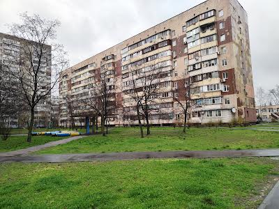 квартира по адресу Червоной Калины просп. (Маяковского Владимира), 4г