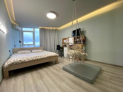 квартира за адресою Панаса Мирного вул., 28а