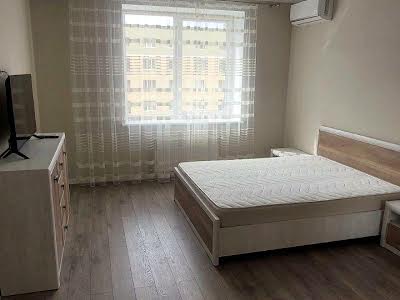 квартира за адресою Роксоляни вул., 43