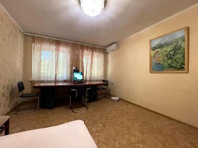 квартира за адресою Лесі Українки просп. (Пушкіна), 75