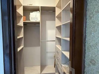 квартира за адресою Автозаводська вул., 29-А