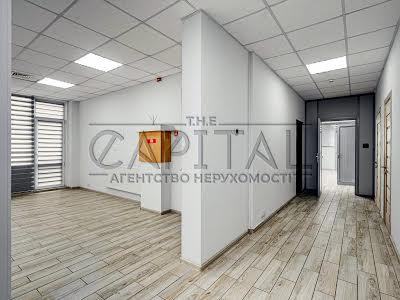 коммерческая по адресу Кловский спуск, 5