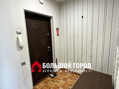 квартира за адресою 12 Квітня, 76