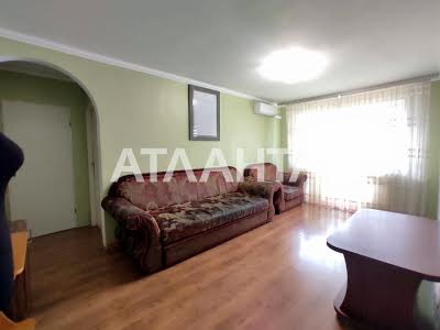 квартира за адресою Генерала Петрова вул., 33